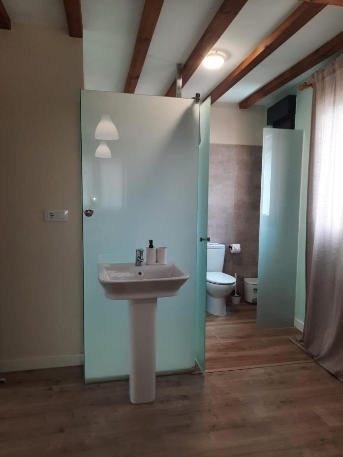Preciosos Apartamentos A 15 Minutos De Comillas Periedo Eksteriør billede